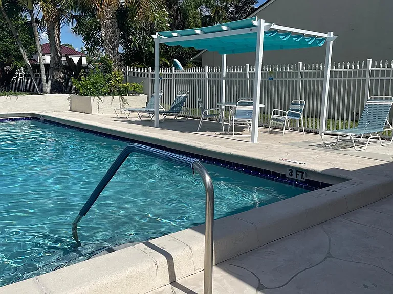 12726 Spinnaker Ln — Photo 28