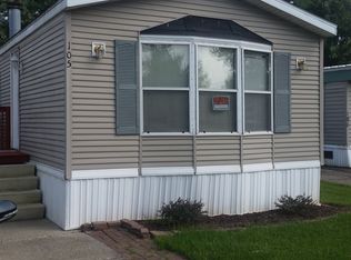 12860 Mayfield Rd LOT 105, Chardon, OH 44024