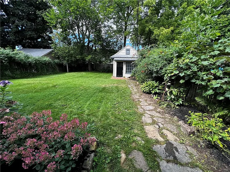 145 Sylvan Rd — Photo 6
