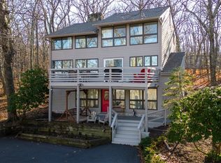 394 Blackrock Dr, Wintergreen Resort, VA 22967