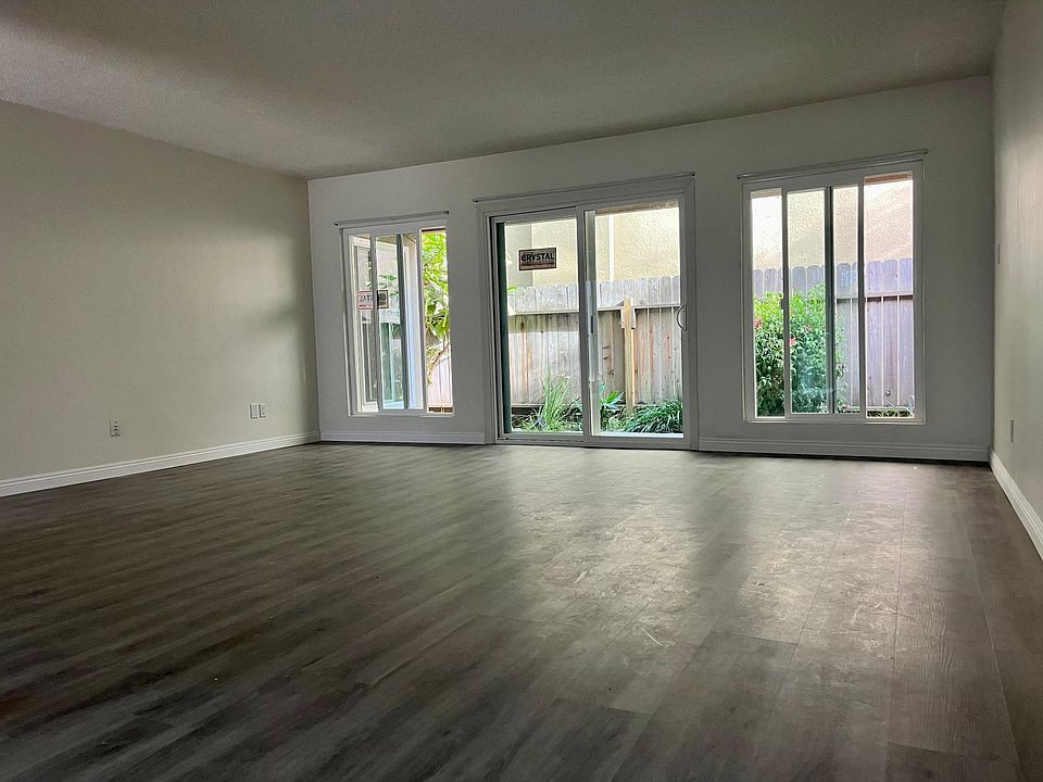 1st image of 23836 Ocean Ave APT B
