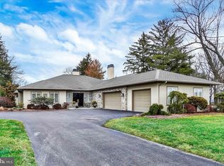 1500 Rosewood Ln, York, PA 17403