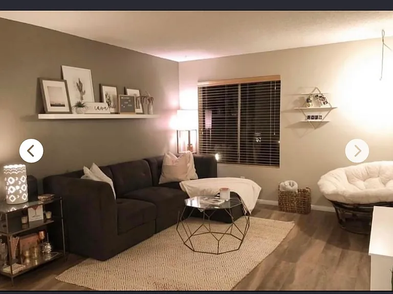 Similar living room