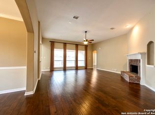 8511 Magdalena Run, Helotes, TX 78023