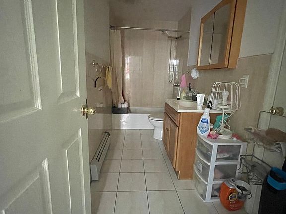 4th image of 14152 33rd Ave APT 4C