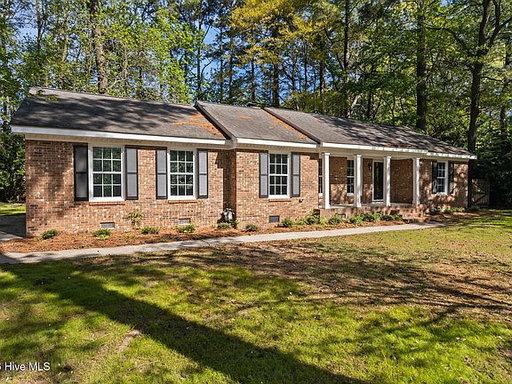 3rd image of 117 Greenwood Drive