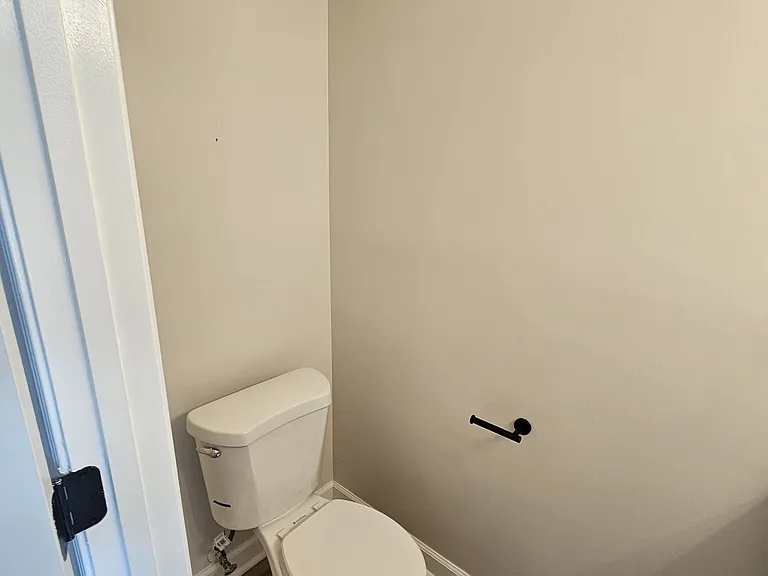770 Spence Cir — Photo 11