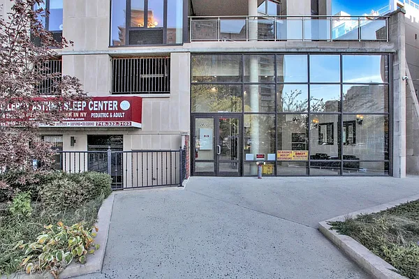 Sold by Remax Edge | media 21