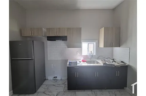 225 12th Ave #1 Photo 1