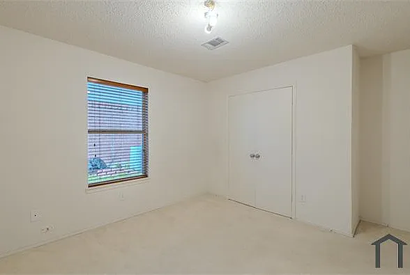 1008 Lake Trail Dr — Photo 17