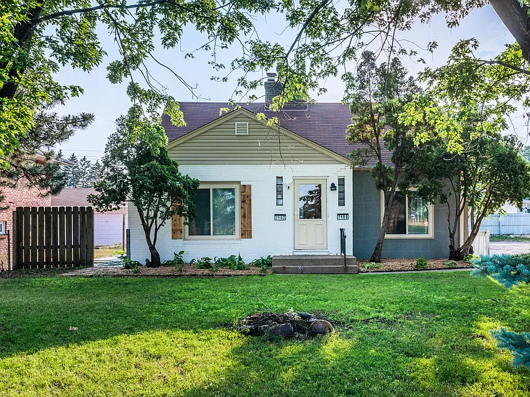 7102 Cedar Ave S — Photo 28