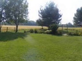 662 N 300 E, Valparaiso, IN 46383