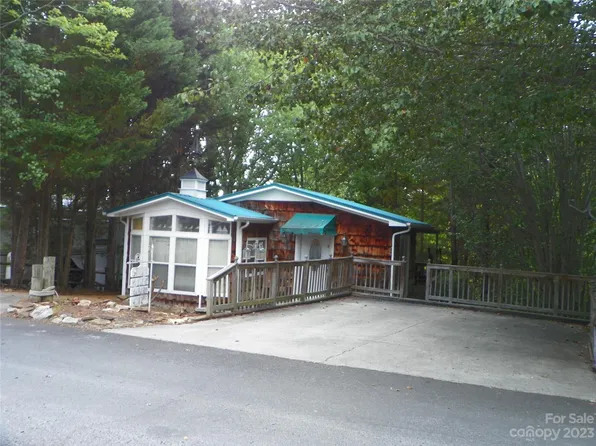 114 Sailboat Dr, New London, NC 28127