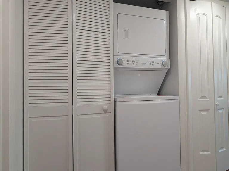5102 Puritan Cir #5101 — Photo 9