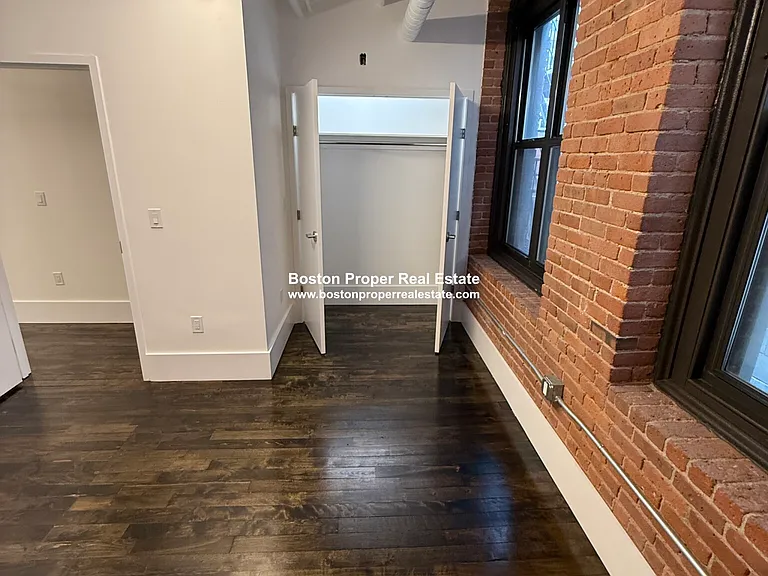 190 High St #502 — Photo 9