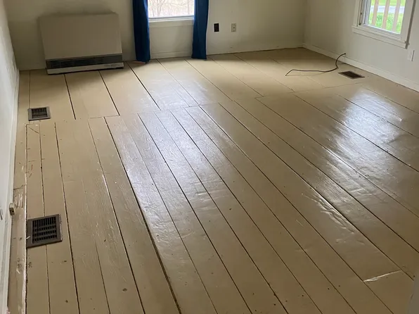 1394 Long Point Rd N #B, Ferrisburgh, VT 05456