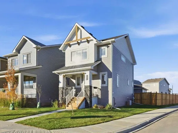 1501 E 3rd St SE, High River, AB T1V 0J9