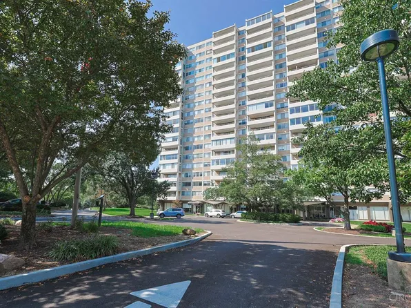 2324 Madison Rd Unit 1003, Cincinnati, OH 45208