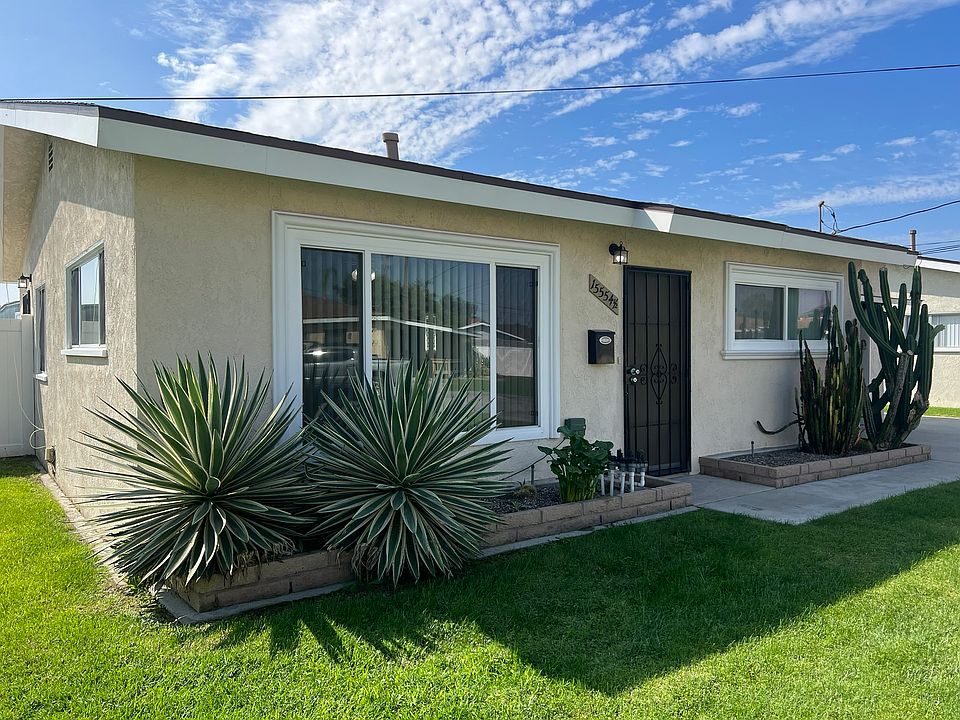 1st image of 15554 1/2 Cornuta Ave