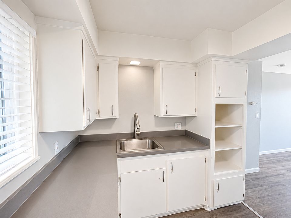 1st image of 3101 Truax Ct APT 22