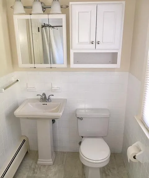 20 Hobart Ln — Photo 10