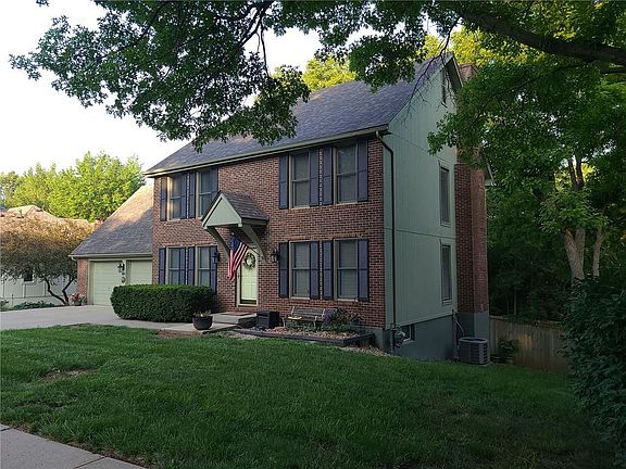 2nd image of 1601 NW 18th St