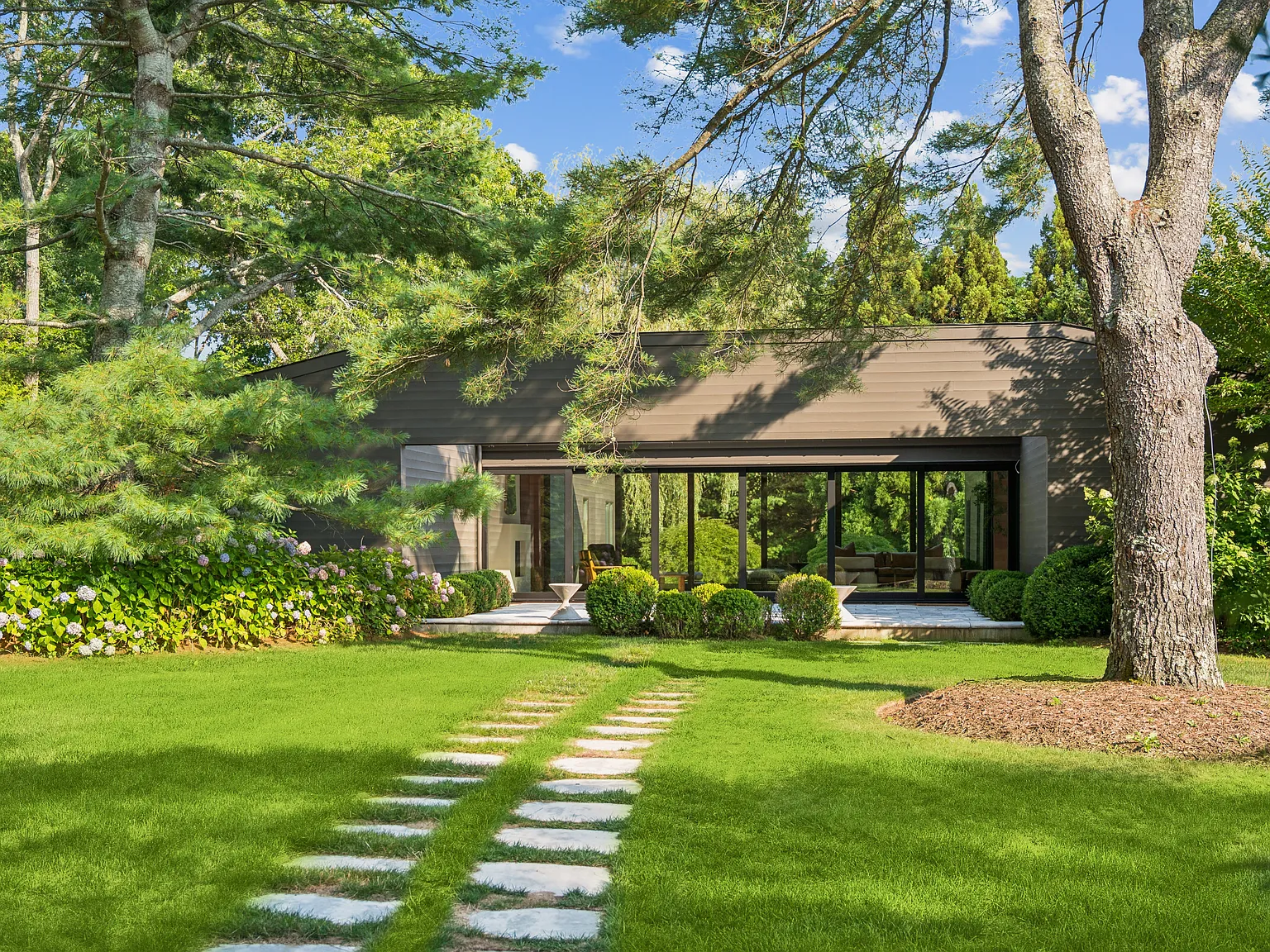 Hidden Amagansett Treasure — Photo 2