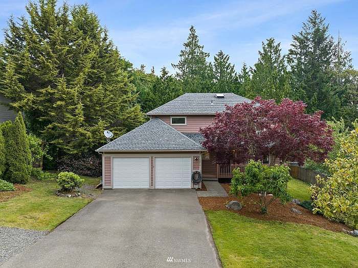 1st image of 4814 NW Walgren Dr