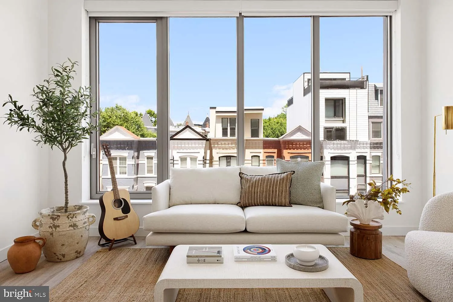 1 bed, 524 sqft, $2,145 — Photo 2