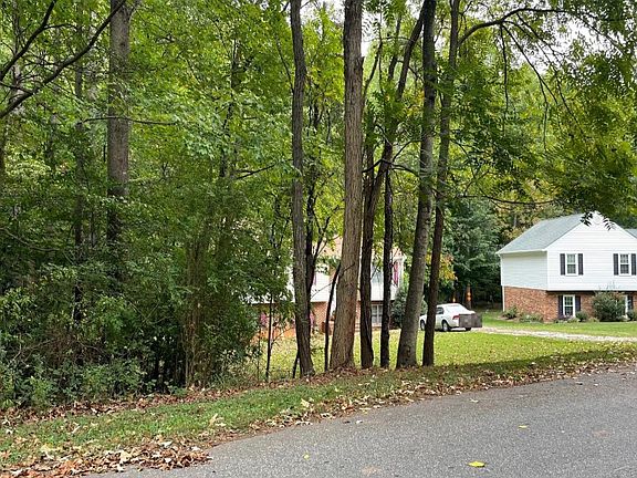 3rd image of 60 Holly Haven Dr #201