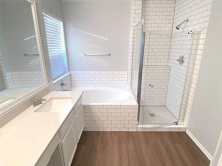 3015 Hill St — Photo 15