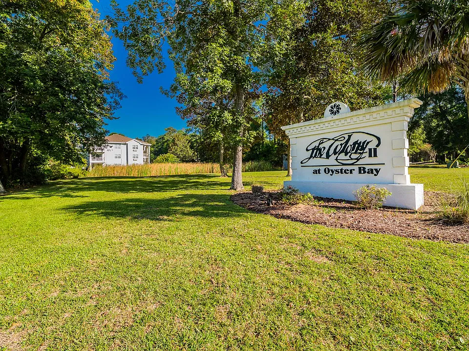 908 Resort Cir #903