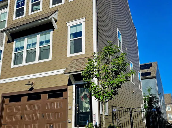1756 Blue Spruce St, Dumfries, VA 22026