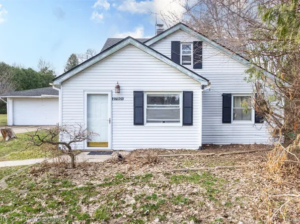 27501 Milton Ave, Warren, MI 48092