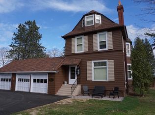 5090 London Rd APT 1, Duluth, MN 55804