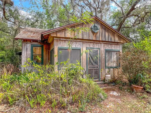 11716 NE 7th Ave, Gainesville, FL 32641