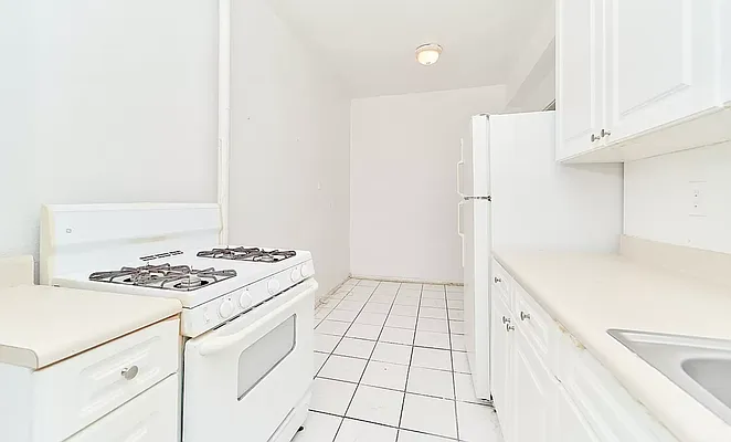 Rented by LivingNY | media 18