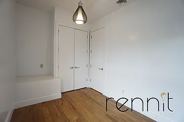 Rented by Rennit Inc.