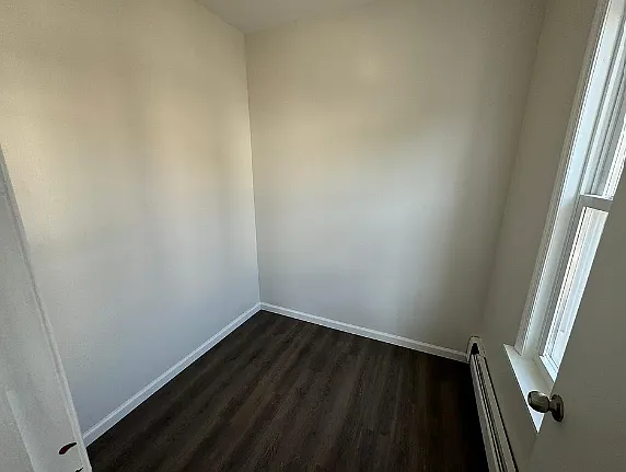 3 bed, 1200 sqft, $2,275 — Photo 3