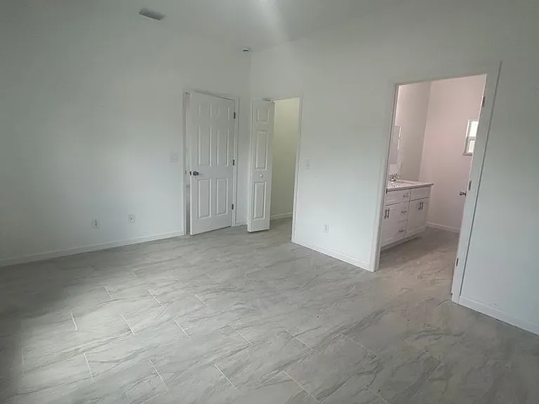 751 Pacific St — Photo 15