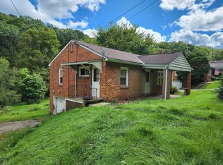 1146 Chapel Rd, Monaca, PA 15061