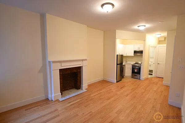 Rented by Your Vanity Realty | media 1