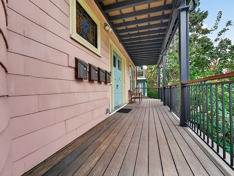 41 Walnut St #1R — Photo 20
