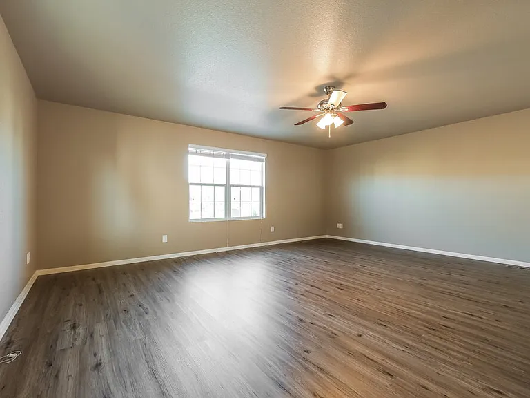 5772 Echo Park Cir — Photo 10