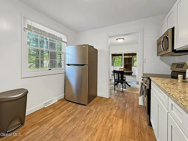 1 Orenda Spring Dr — Photo 20