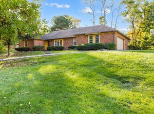 7532 Camelback Dr, Indianapolis, IN 46250