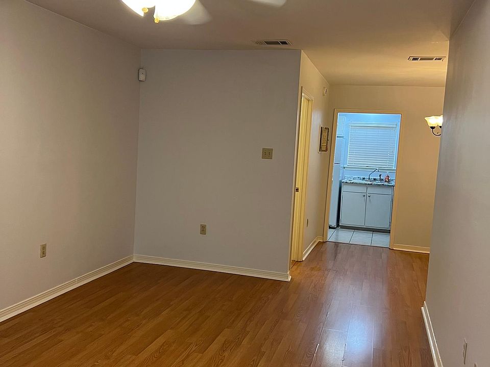 1st image of 1728 Brightside Dr APT C