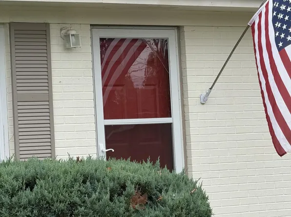 8628 Dolph Dr, Knoxville, TN 37931