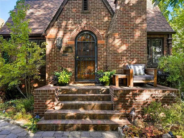 1750 Jasmine Street, Denver, CO 80220