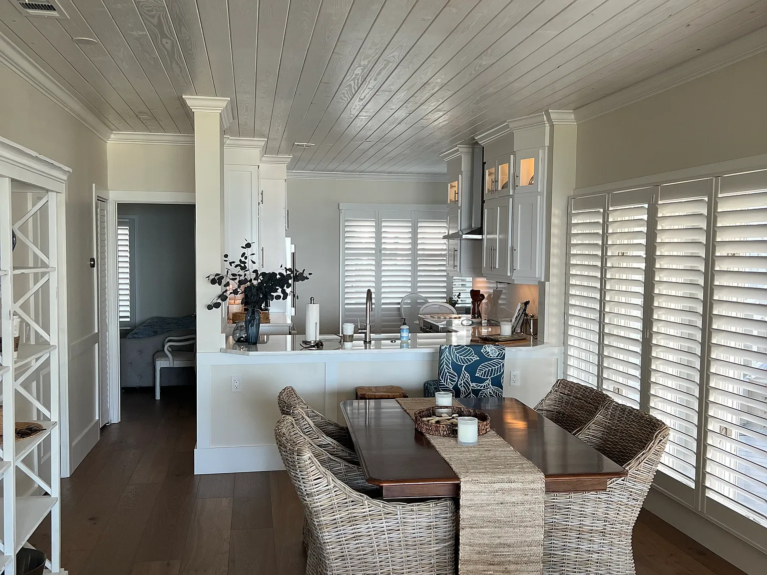 2 bed, 1381 sqft, $7,500 — Photo 2